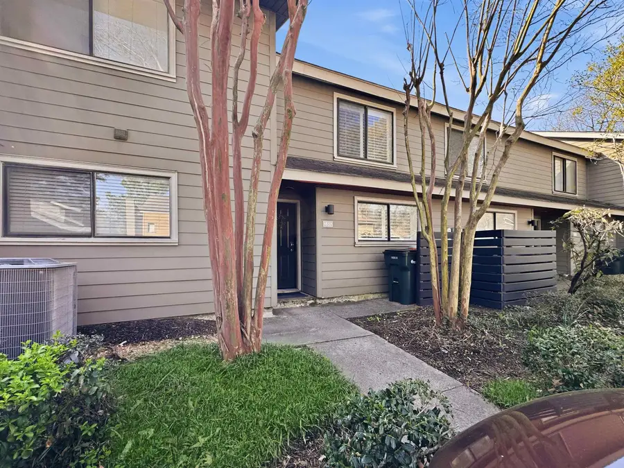 1837 EAGLE BRANCH CV #45, Germantown, TN 38138 - #2