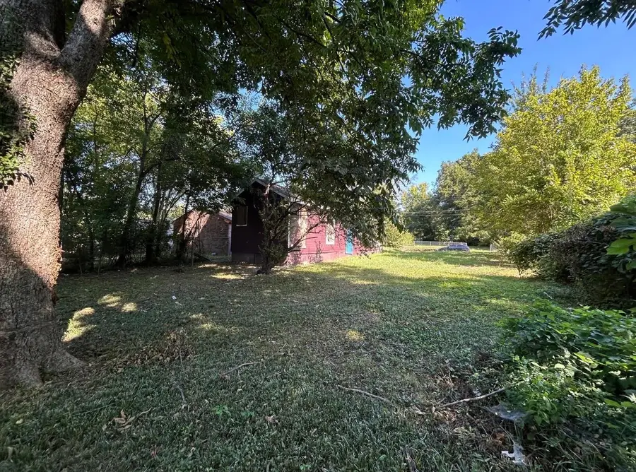 2305 ELDRIDGE AVE, Memphis, TN 38108 - #3