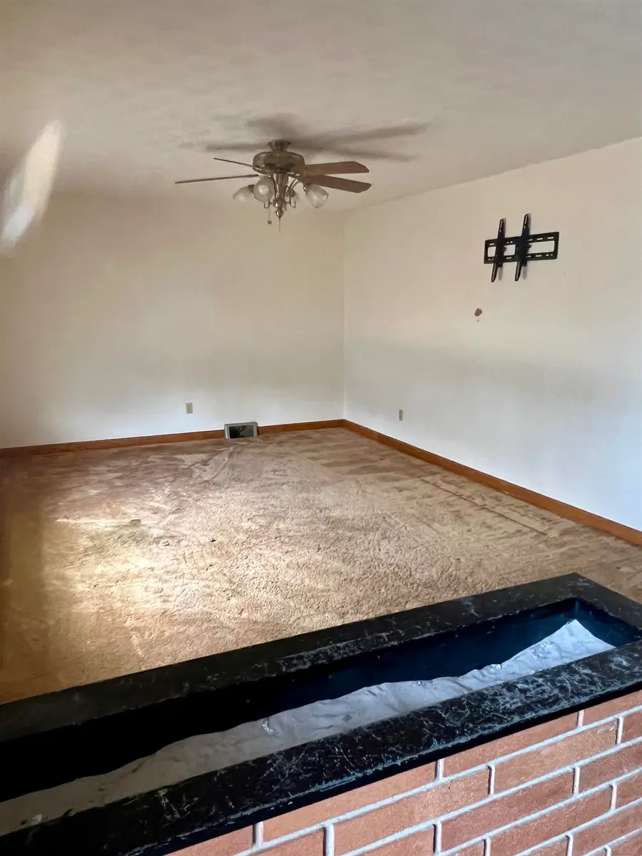 925 N 32ND AVE, Humboldt, TN 38343 - #3