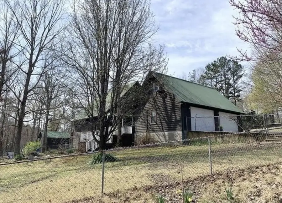 635 POMPEYS BRANCH RD, Savannah, TN 38372 - #2