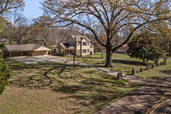 3334 OAK RD, Bartlett, TN 38135