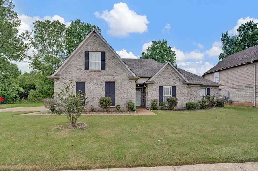 5401 BLUE DIAMOND ST, Memphis, TN 38109 - #2