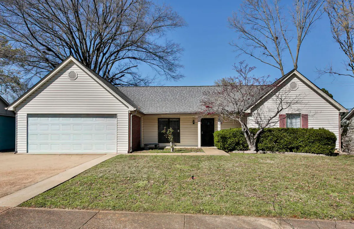 6388 BRIERGATE DR, Bartlett, TN 38134 - #1