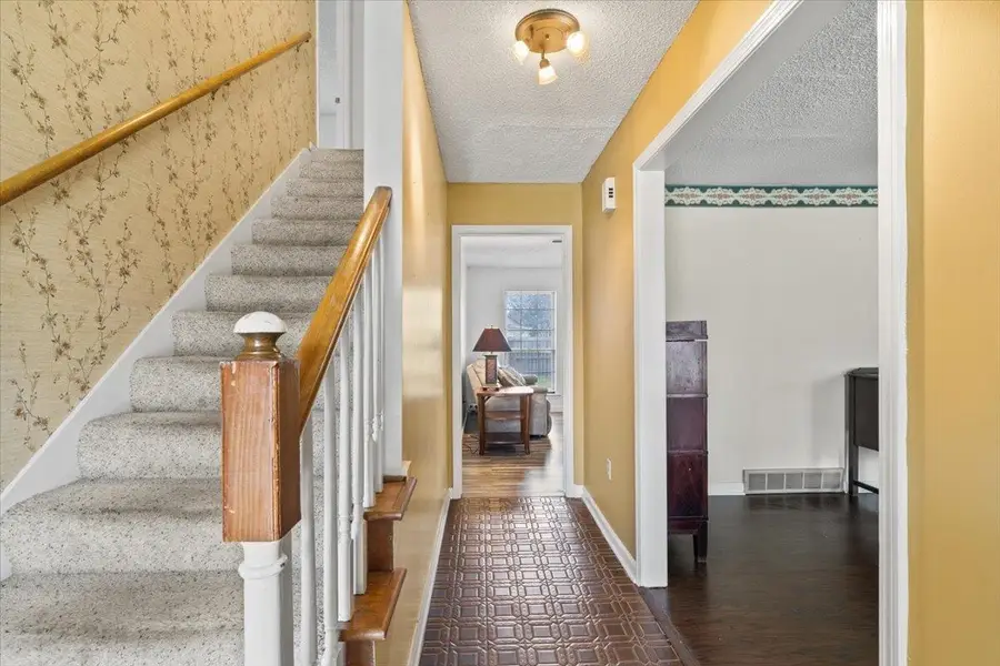 676 HERMITAGE TRAIL DR, Collierville, TN 38017 - #2