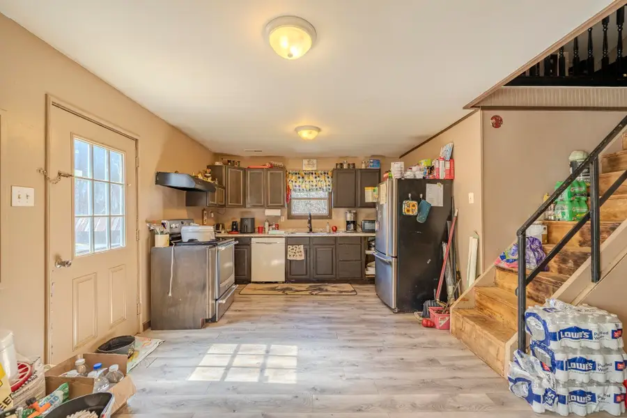 590 BURKS RD, Savannah, TN 38372 - #3