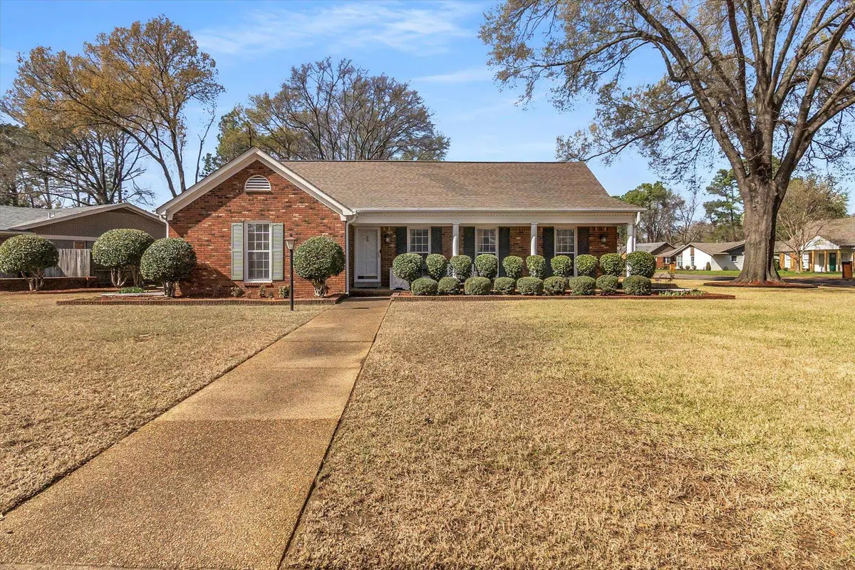 5734 DUNWOODY AVE, Memphis, TN 38120 - #1