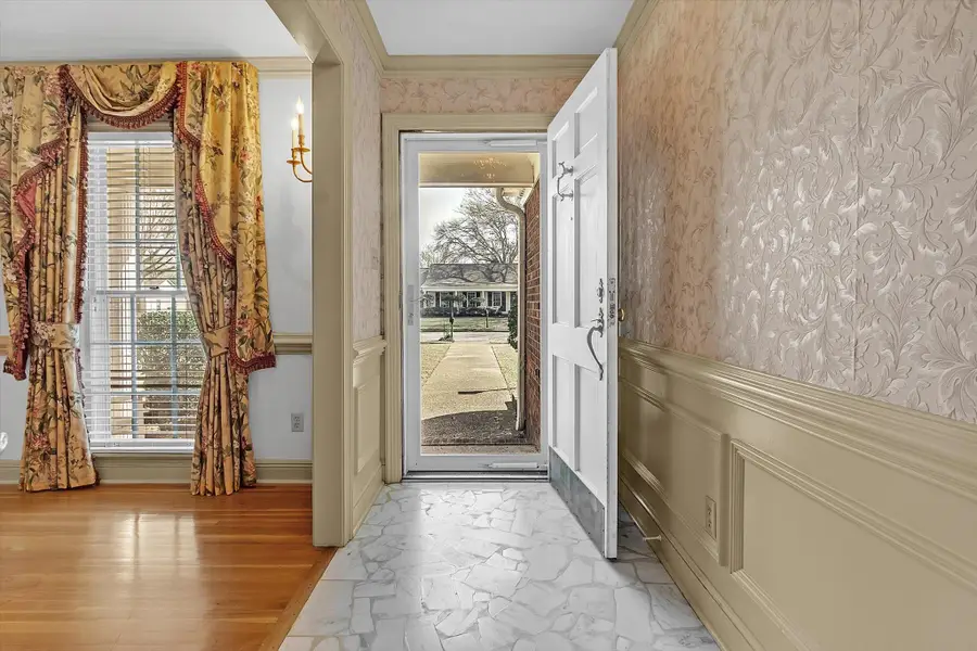 5734 DUNWOODY AVE, Memphis, TN 38120 - #2