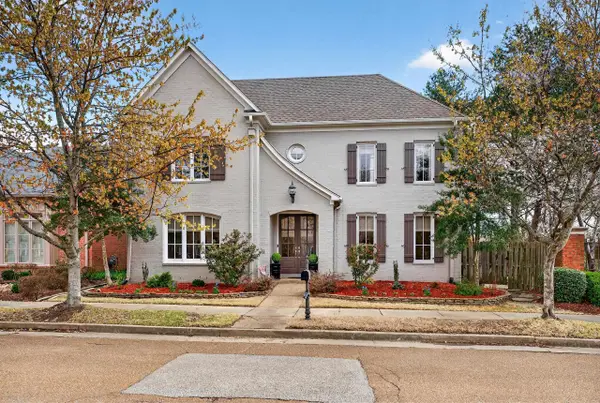 1944 LAUREL LN, Collierville, TN 38139