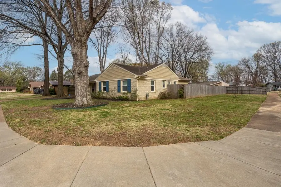 5112 WHITECLIFF DR, Memphis, TN 38117 - #2
