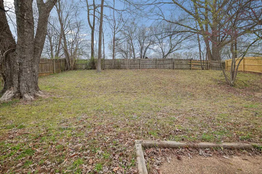 4328 W HUNTERS GLEN ST, Memphis, TN 38128 - #3