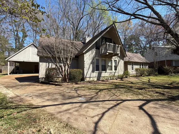 8498 BERGEN CV, Memphis, TN 38018