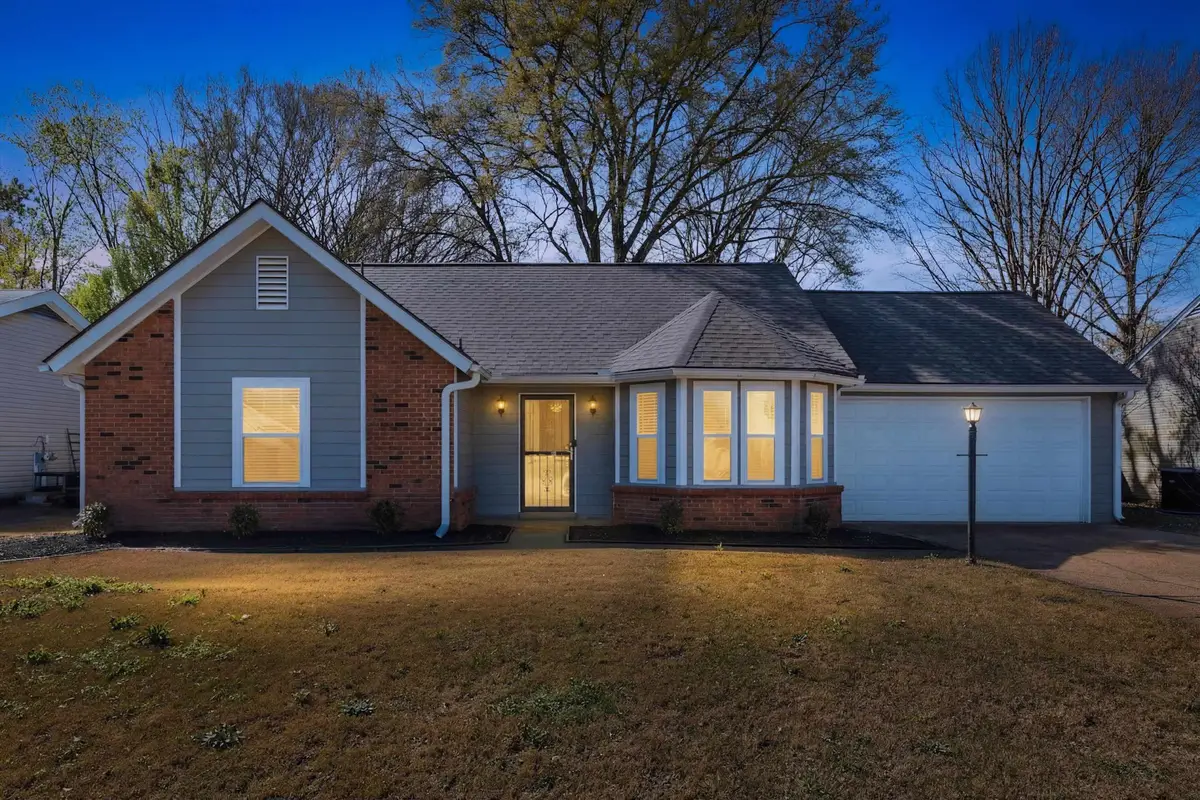 7251 HILLSHIRE DR, Memphis, TN 38133 - #1