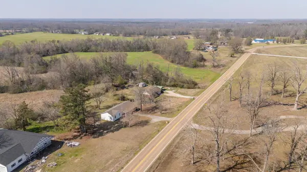 7073 22 HWY S, Michie, TN 38357