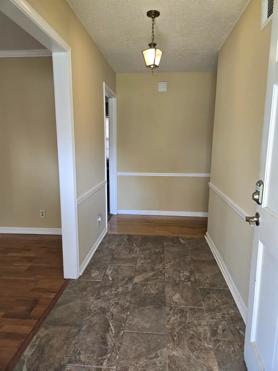 4742 ROLLING MEADOWS DR, Memphis, TN 38128 - #2