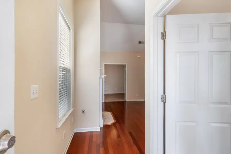 1365 HARBOR PARK DR, Memphis, TN 38103 - #3