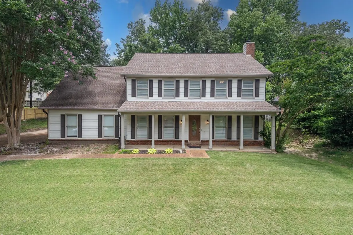 8672 CEDAR FARMS DR, Cordova, TN 38016 - #1