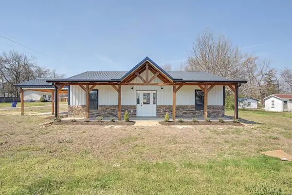 82 MASSEY ST, Adamsville, TN 38310