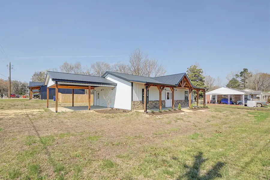 82 MASSEY ST, Adamsville, TN 38310 - #3