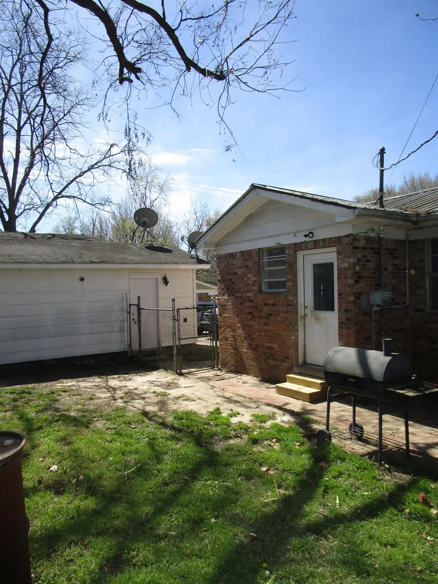 52 EAST ST, Munford, TN 38058 - #3