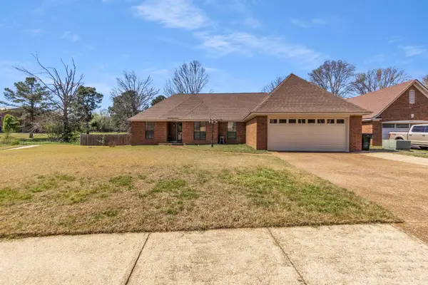 3889 OAK TRACE CV, Bartlett, TN 38135