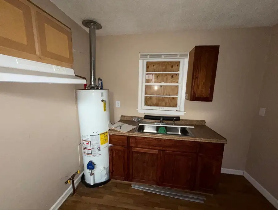 1489 E WALDORF AVE, Memphis, TN 38106 - #3