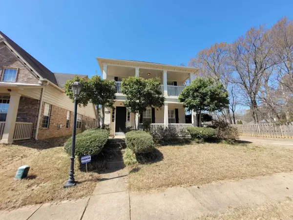 967 CAIRN CREEK DR, Memphis, TN 38018