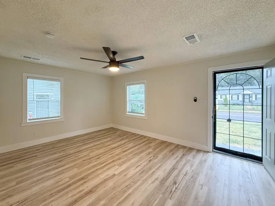 3334 SHARPE AVE, Memphis, TN 38111 - #2