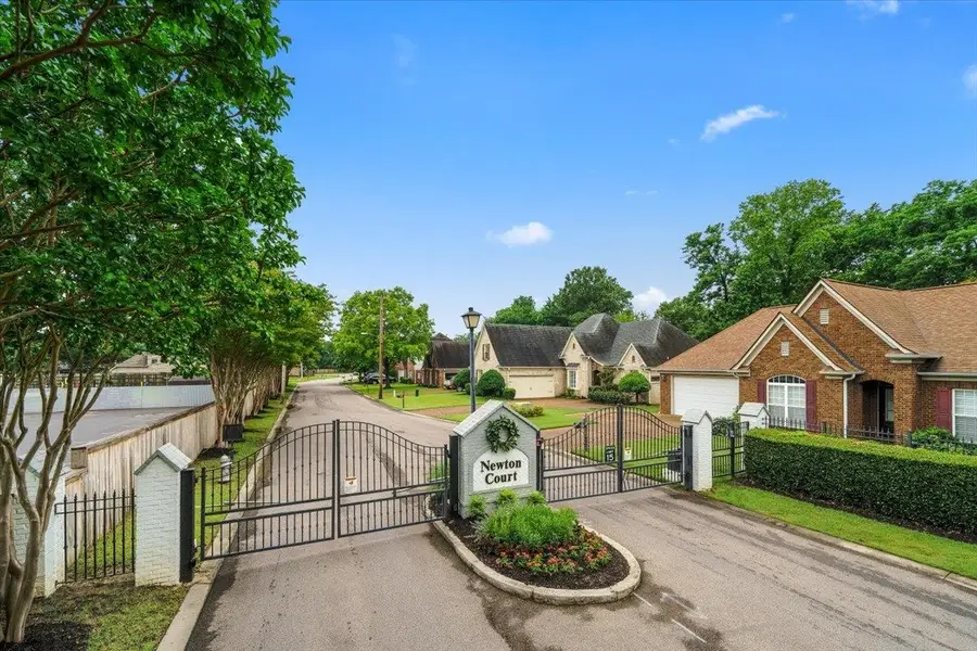 1655 NEWTON OAK CIR, Memphis, TN 38117 - #2