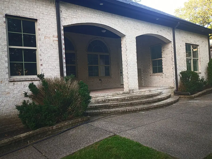 5690 WALNUT GROVE RD, Memphis, TN 38120 - #2