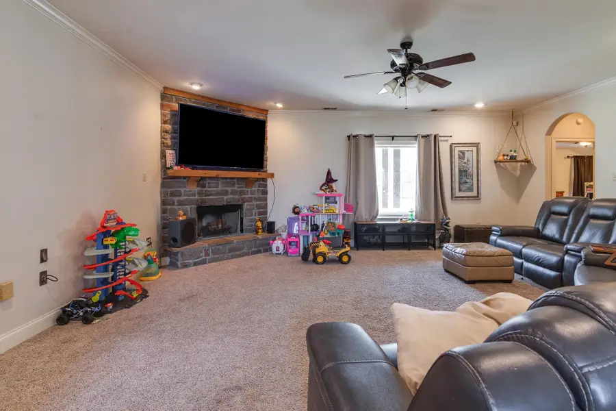 853 J E BLAYDES PKY, Atoka, TN 38004 - #3