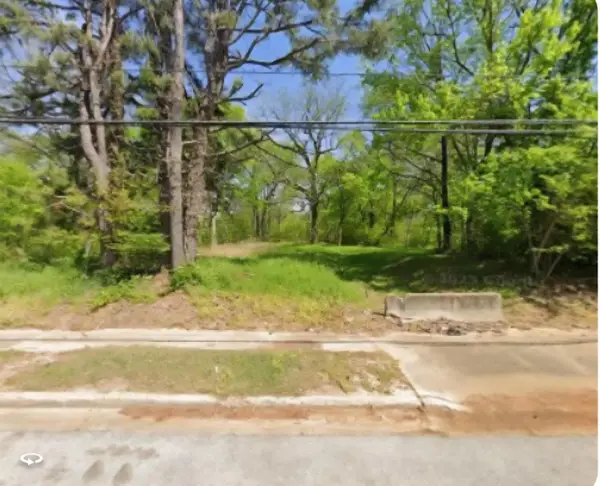 1036 FIELDS RD, Memphis, TN 38109