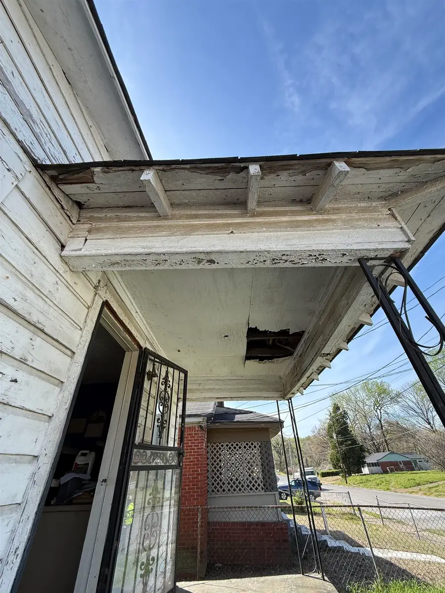 337 W PERSON AVE, Memphis, TN 38109 - #3