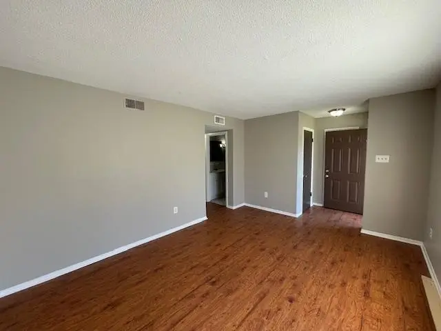 5580 APPLE BLOSSOM DR, Memphis, TN 38115 - #3