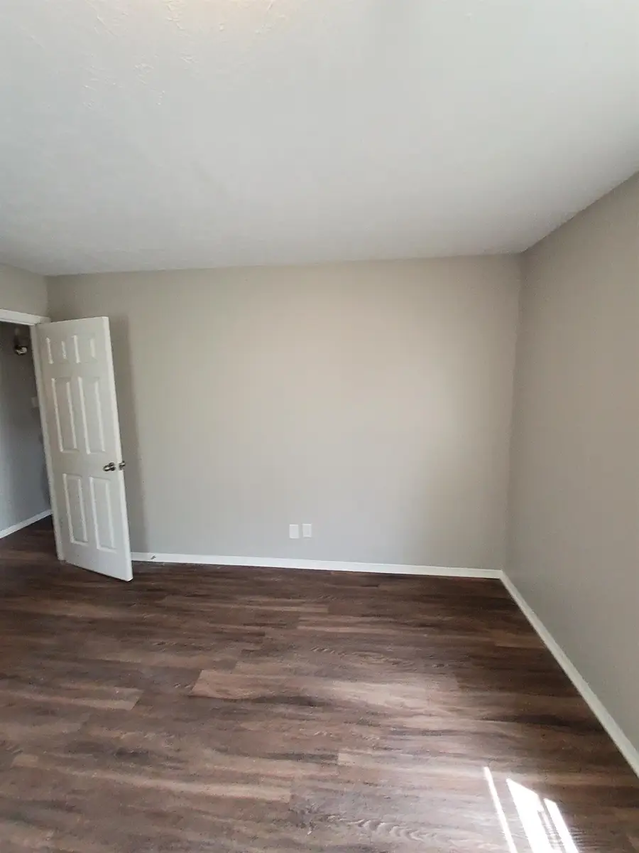 5071 NEELY RD, Memphis, TN 38109 - #3