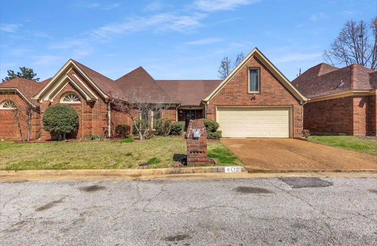 6770 CASTLEGATE LN, Memphis, TN 38141 - #1