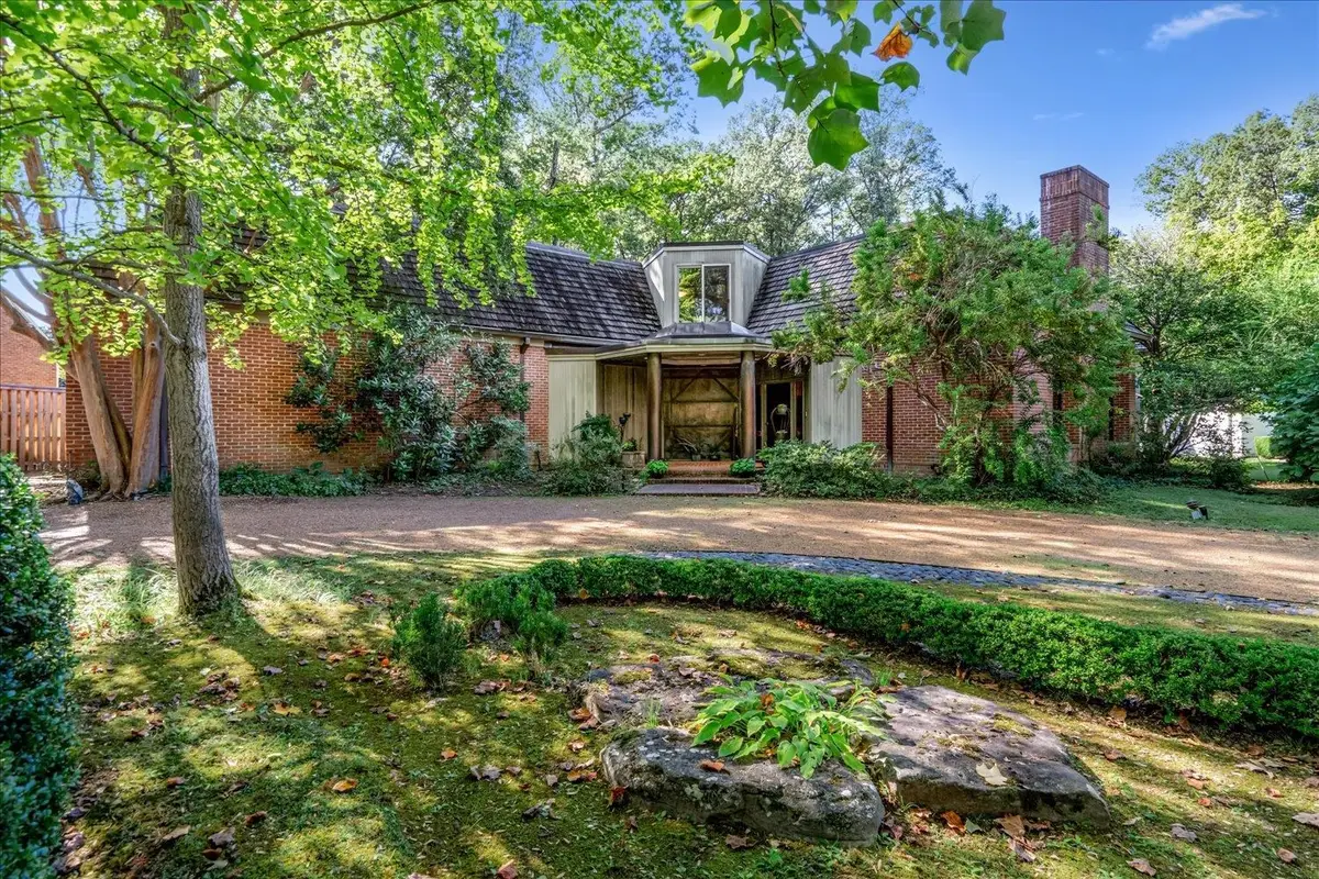 311 E CHERRY CIR, Memphis, TN 38117 - #1