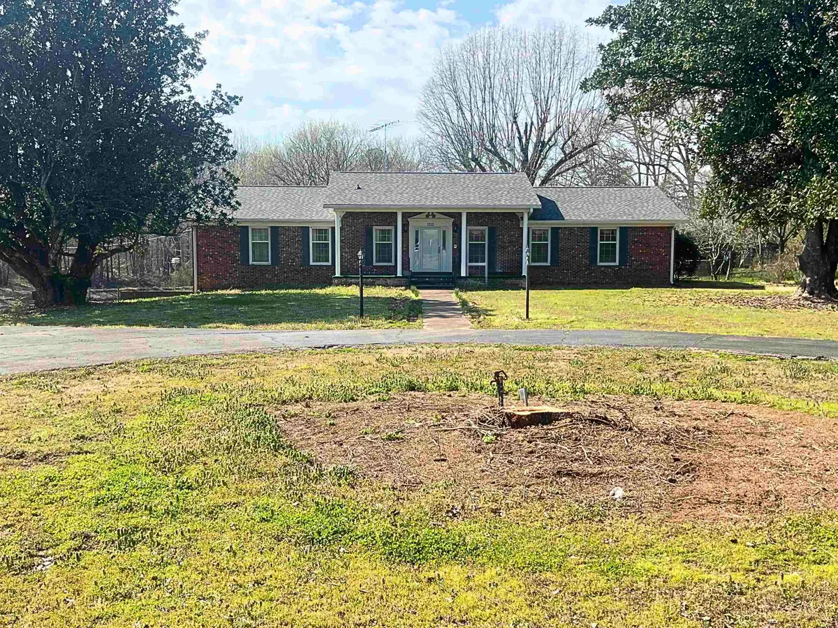 1222 18 HWY, Medon, TN 38356 - #1