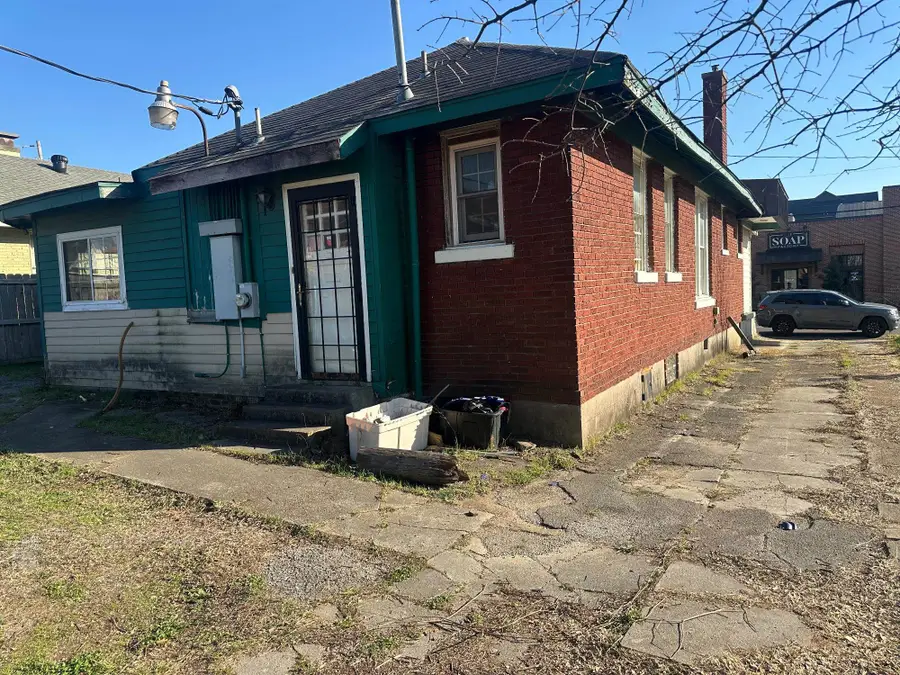 2202 CENTRAL AVE, Memphis, TN 38104 - #3