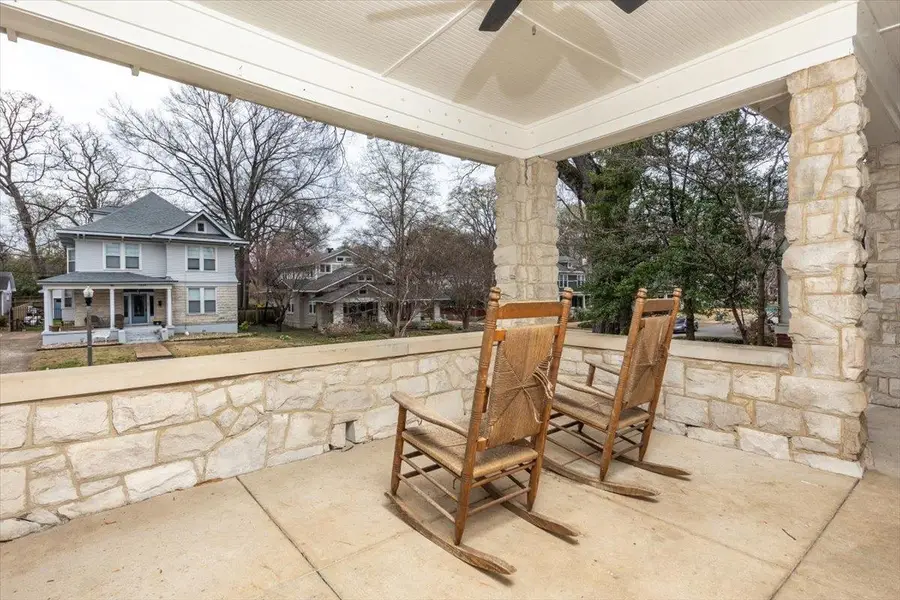 1462 CARR AVE, Memphis, TN 38104 - #2