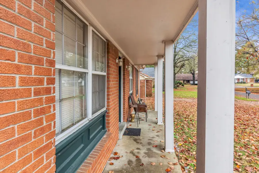 4905 FERNBROOK DR, Memphis, TN 38118 - #3