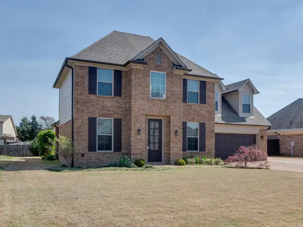 40 GREEN HILLS DR, Oakland, TN 38060