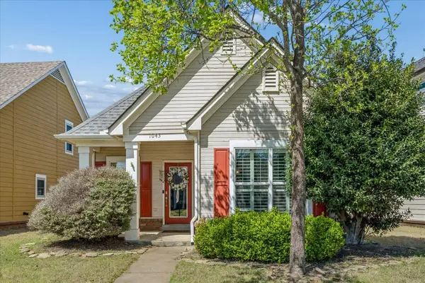 1043 E ISLAND PL, Memphis, TN 38103