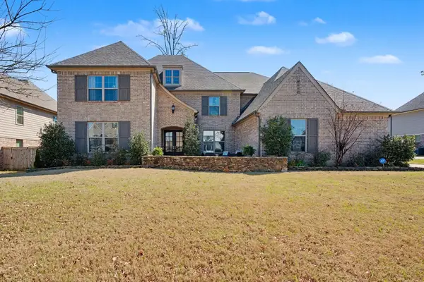 477 FALLEN TIMBERS LN, Collierville, TN 38017