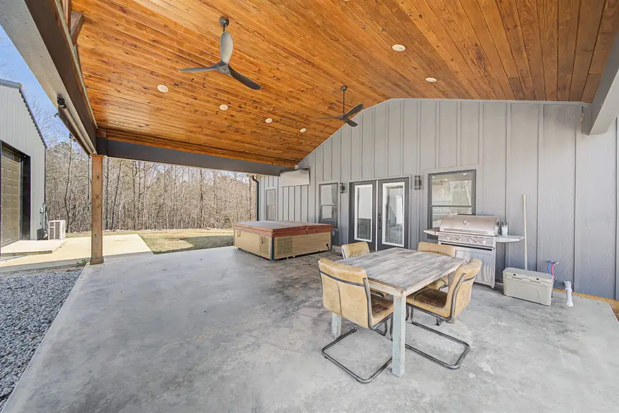 5439 HINES GIN RD, Selmer, TN 38375 - #3