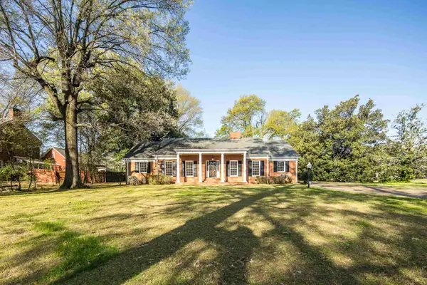 685 S PERKINS RD, Memphis, TN 38117