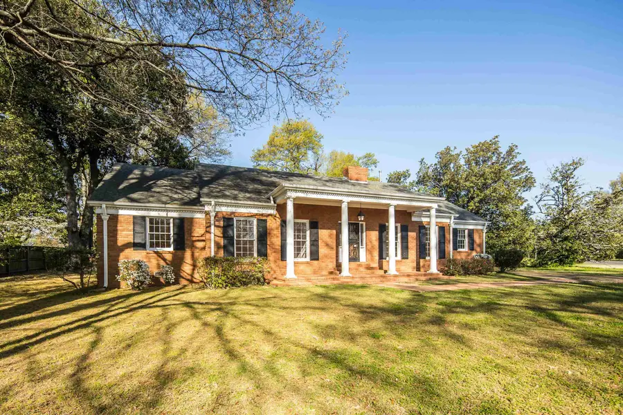 685 S PERKINS RD, Memphis, TN 38117 - #2