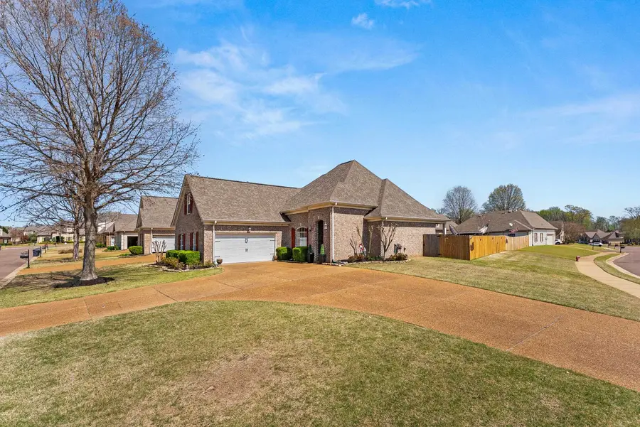 1520 W NOTTING HILL CV, Hernando, MS 38632 - #2