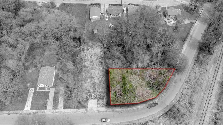 244 W DAVANT AVE, Memphis, TN 38109 - #2