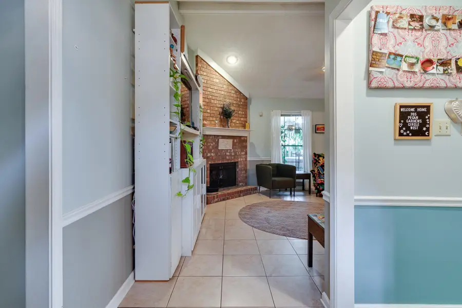 765 PECAN GARDENS CIR W, Memphis, TN 38122 - #3