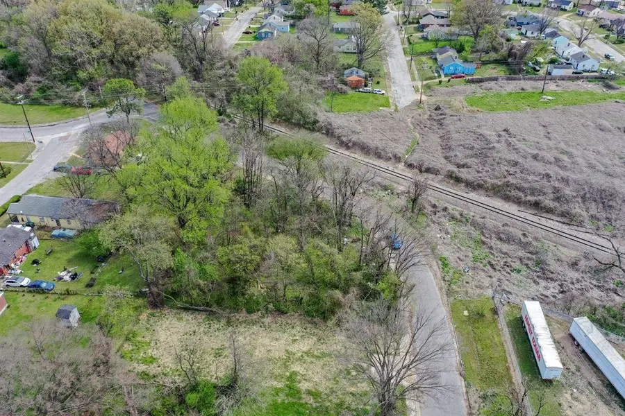 2129 YAZOO ST, Memphis, TN 38109 - #3